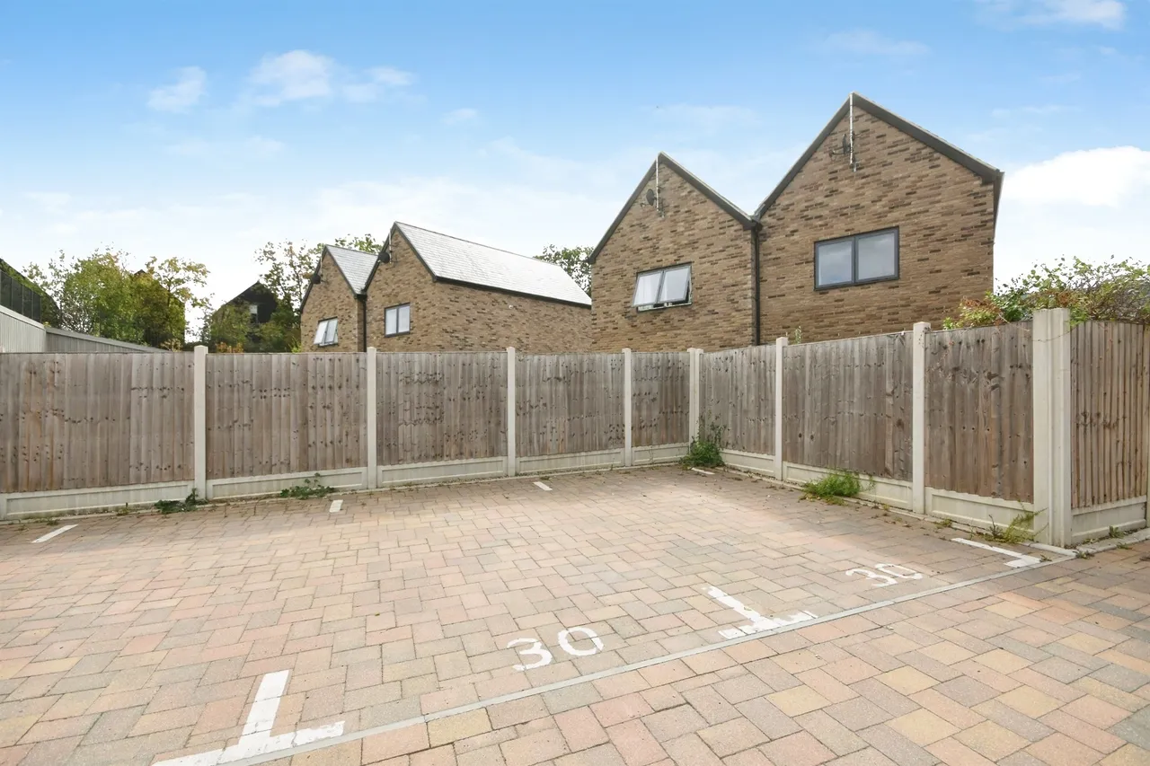 Ironbroom Crescent, Chelmsford Garden, CM3, photo 15