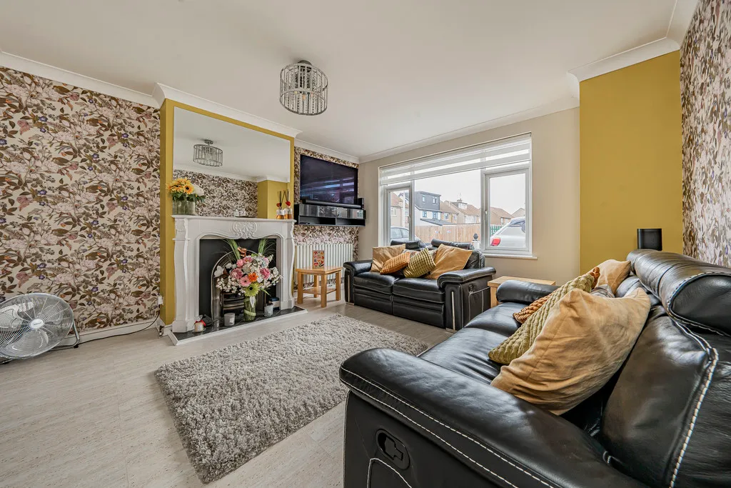 Blossom Way, West Drayton, UB7, photo 25