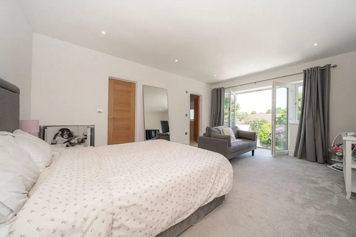 Pine Grove, Weybridge, KT13, photo 6