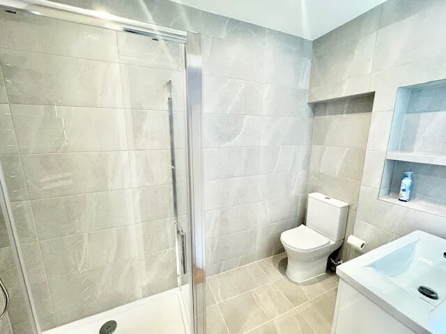 Northumberland Avenue, Hornchurch, RM11, photo 8