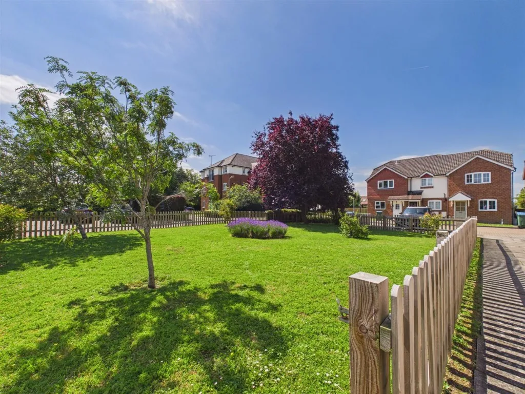 Turnpike End, Aylesbury, photo 10