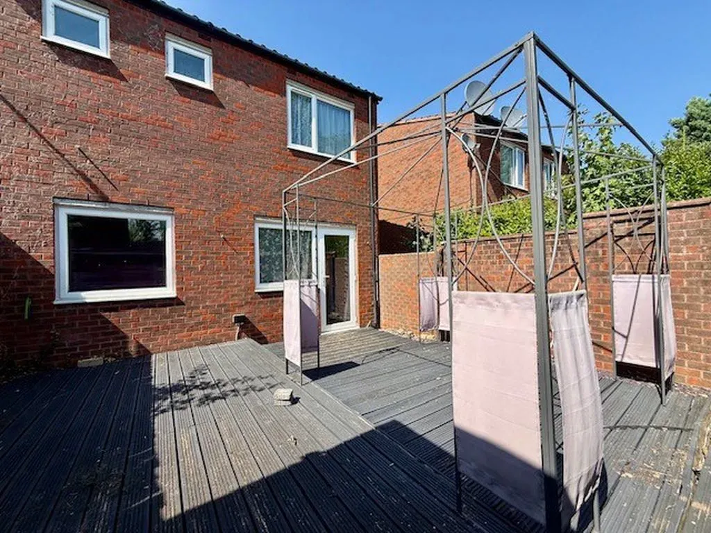 Turnmill Avenue, Springfield, Milton Keynes, Buckinghamshire, MK6 3JW, photo 10