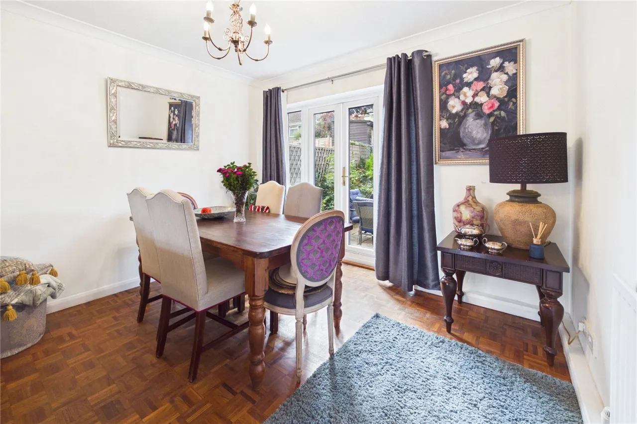 New Road, Newbury, RG14, photo 3