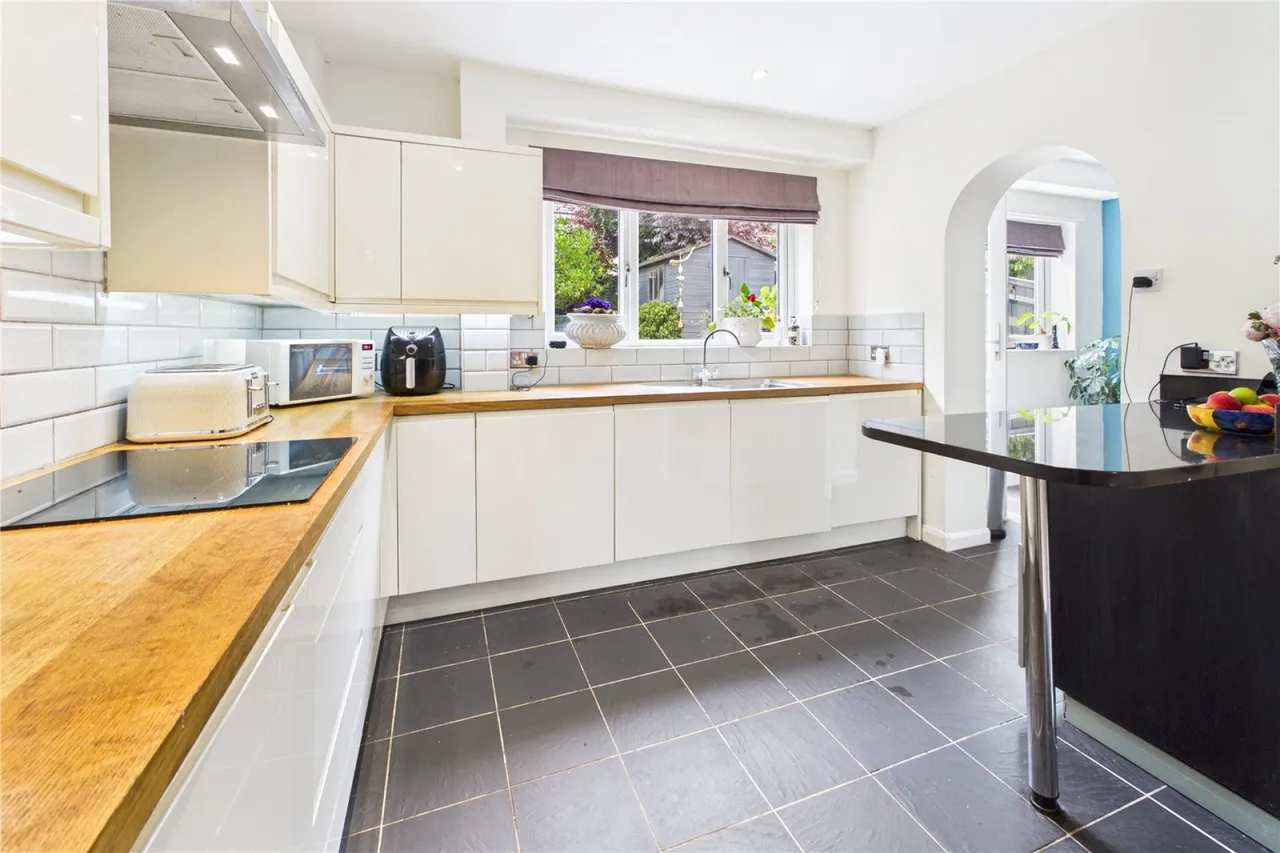 New Road, Newbury, RG14, photo 5