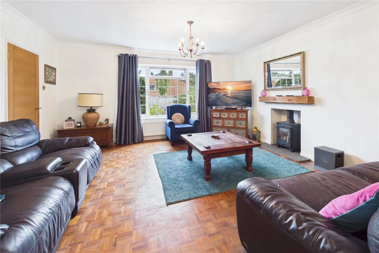 New Road, Newbury, RG14, photo 4