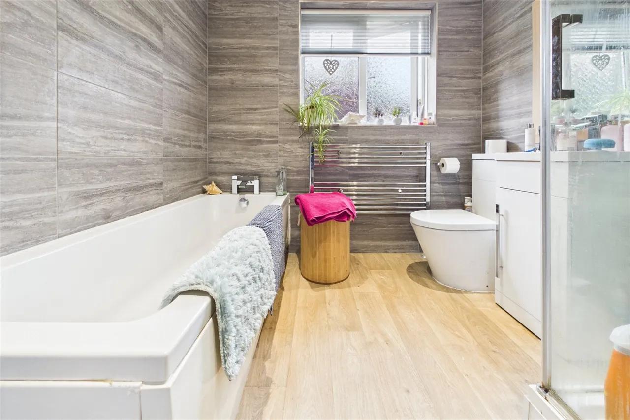 New Road, Newbury, RG14, photo 14
