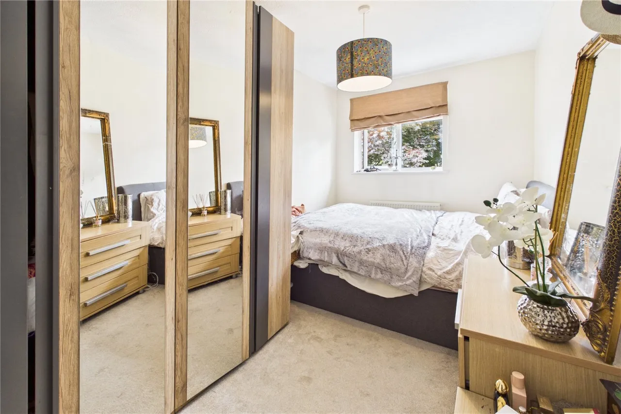 New Road, Newbury, RG14, photo 16
