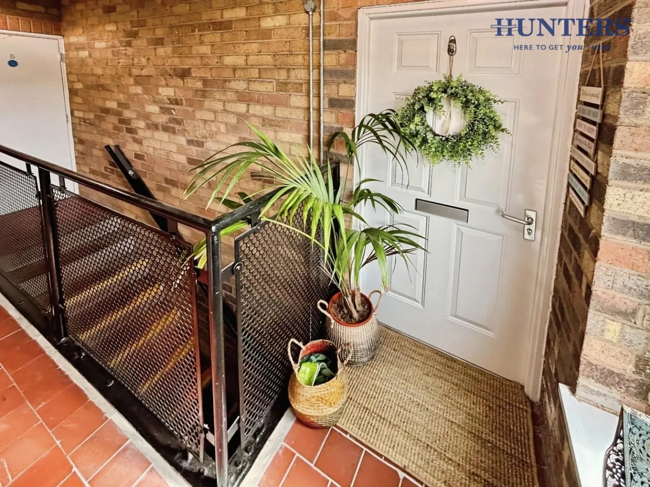 2 bed flat to rent, Oakenfield, Lichfield, WS13