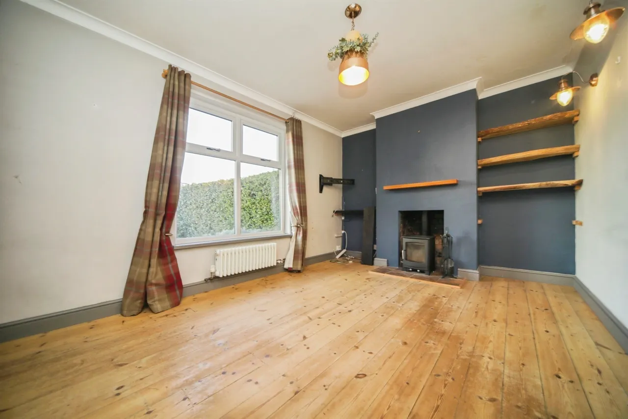 Main Road, Pettistree, Woodbridge, photo 6