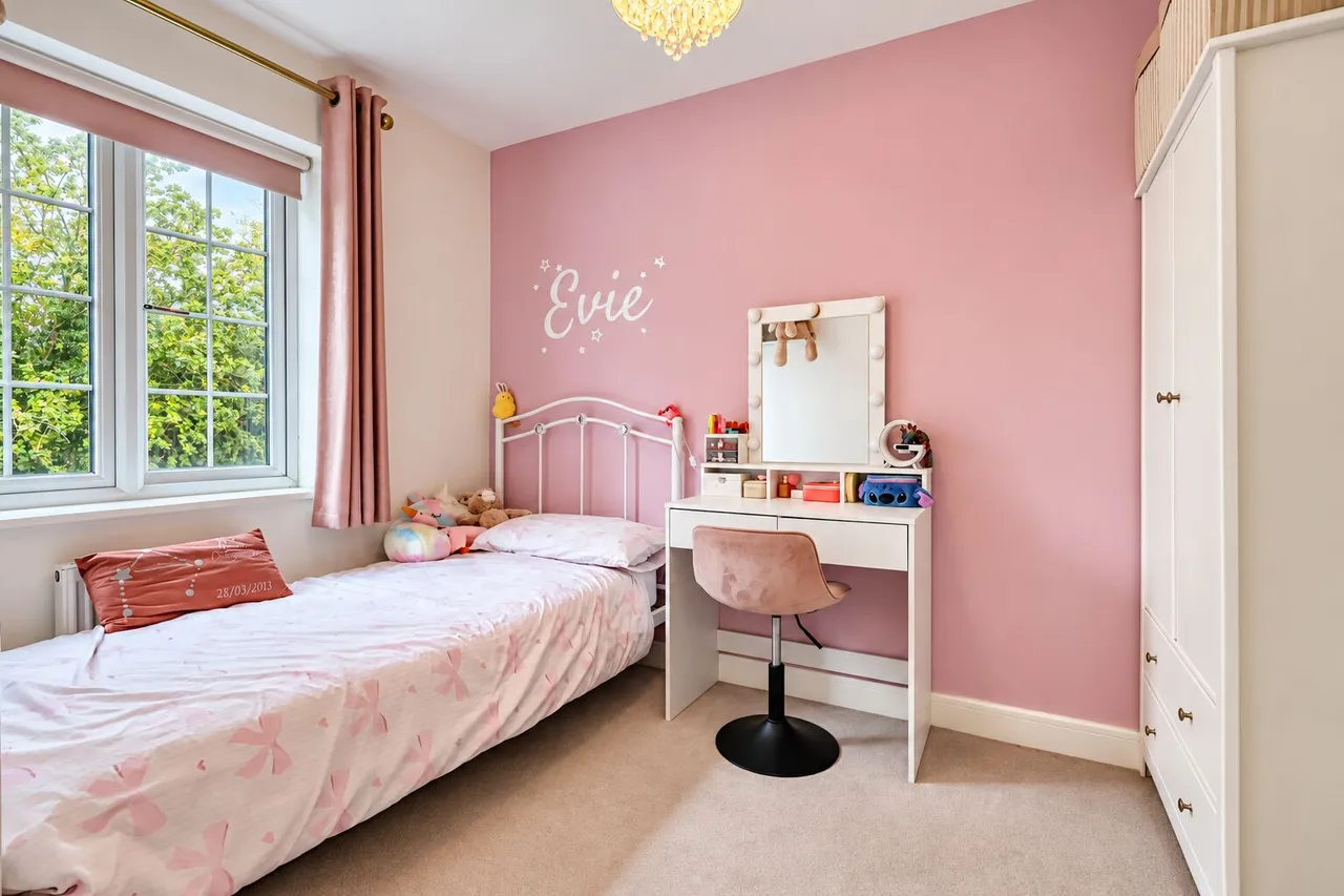 Kelly Road, High Wycombe, HP11, photo 8