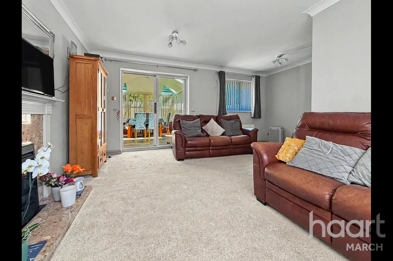 Marritt Close, Chatteris, PE16, photo 7