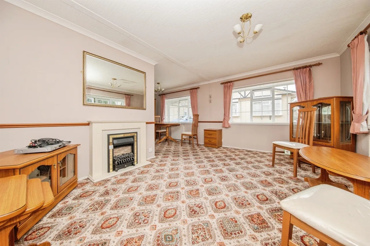 Lavenham Road, Ipswich, IP2, photo 2