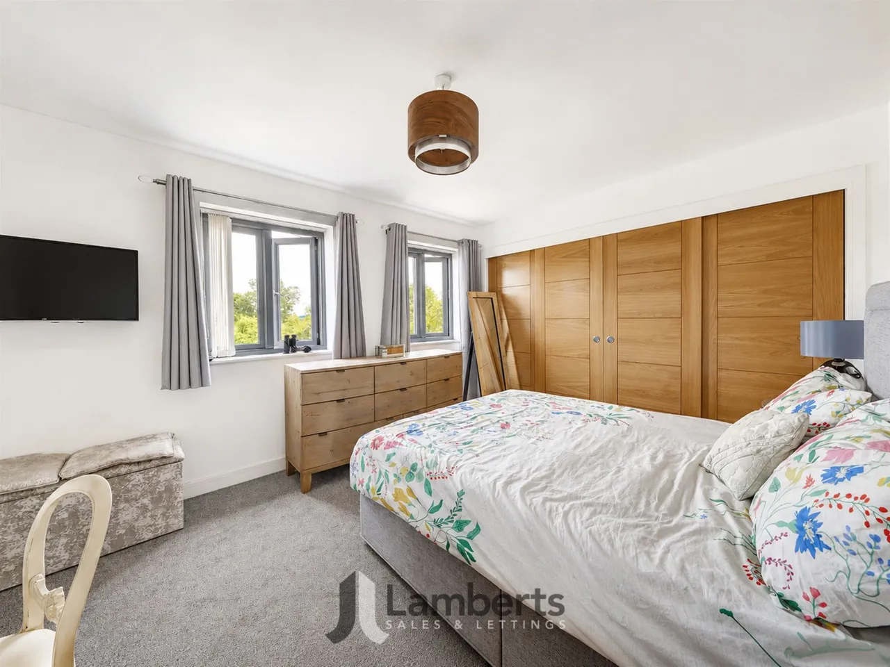 5 Arrow View, Studley, photo 15
