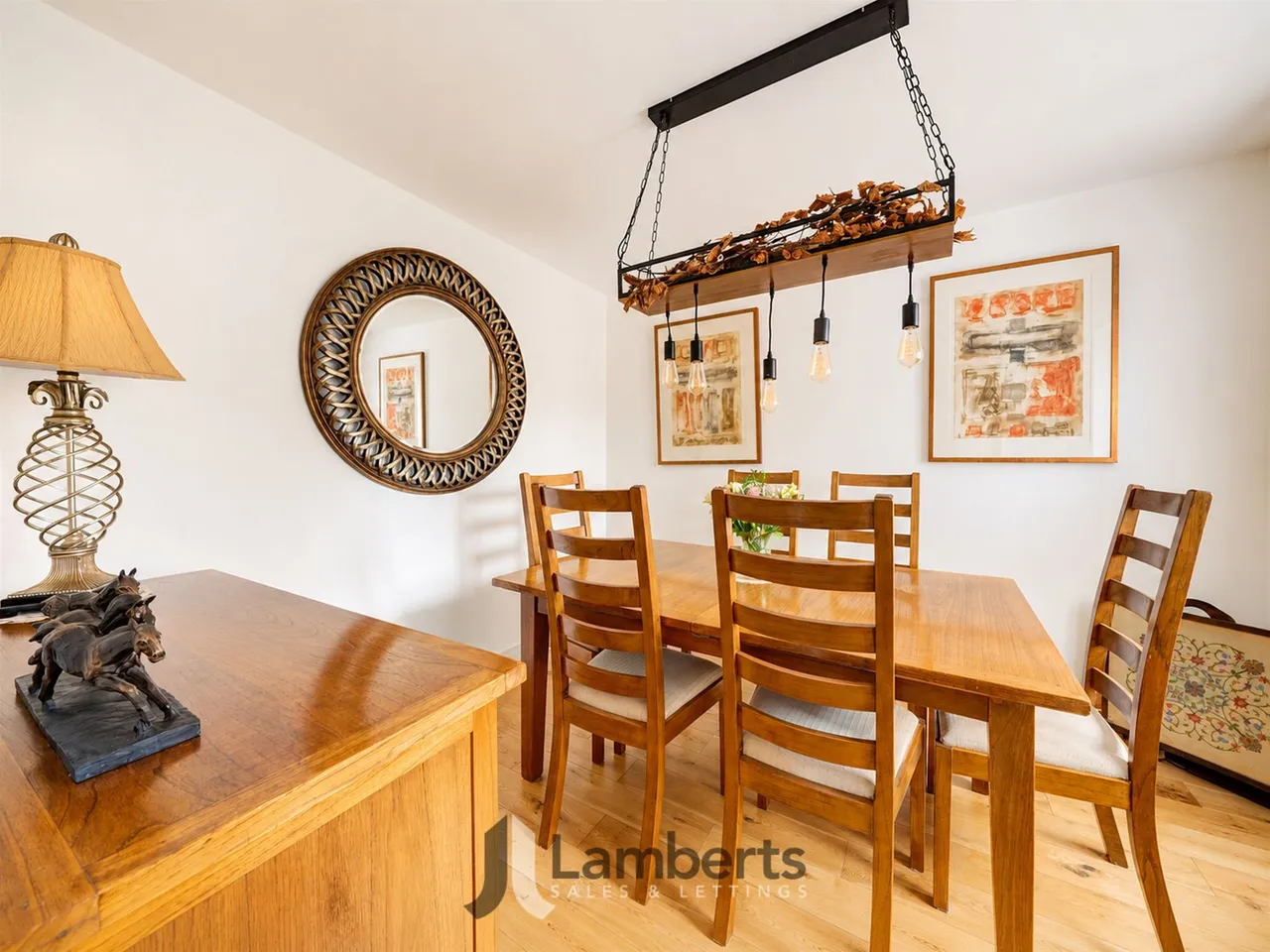 5 Arrow View, Studley, photo 4