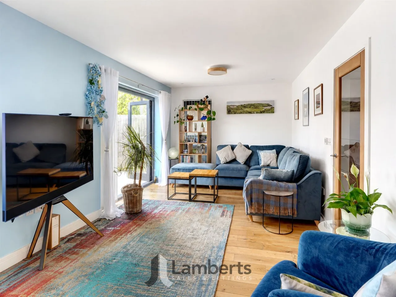 5 Arrow View, Studley, photo 8