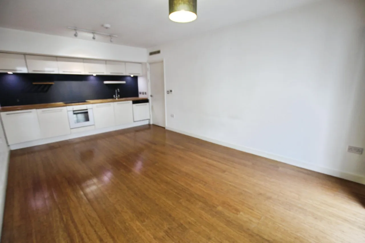 Greenhouse, Beeston Road, Leeds, LS11, photo 6
