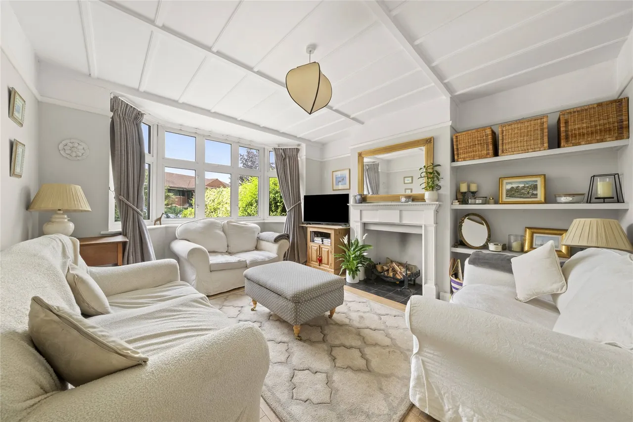 Brooklands Road, Weybridge, Surrey, KT13, photo 2