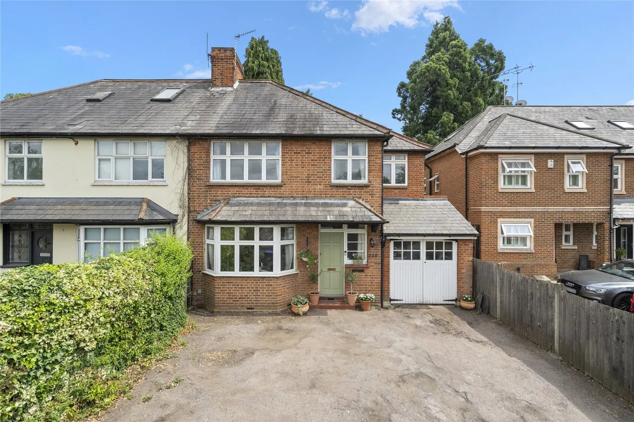 4 bed house for sale — Brooklands Road, Weybridge, Surrey, KT13