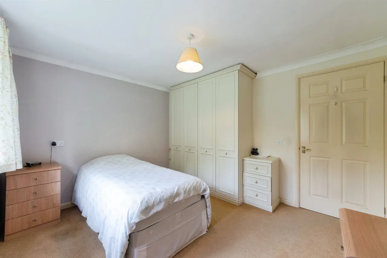 Portershill Drive, Shirley, B90, photo 10