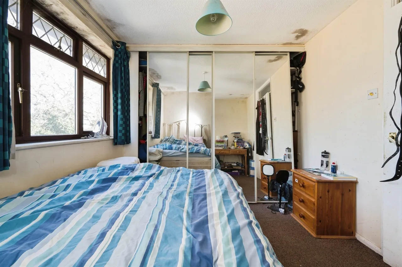Tresillian Gardens, West End, SO18, photo 5