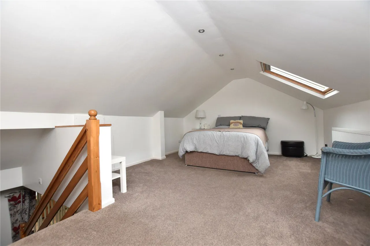Brighton Avenue, Morley, LS27, photo 6