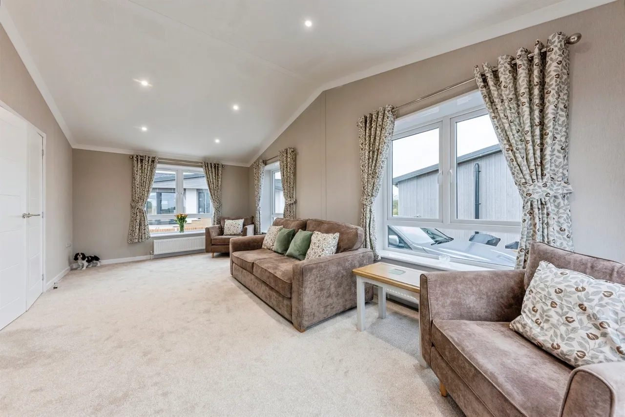 Cliff Lane, Marston, NG32, photo 3