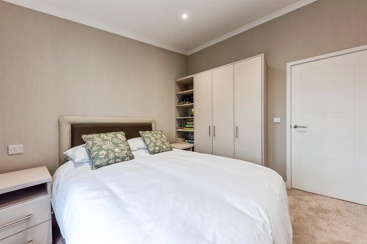 Cliff Lane, Marston, NG32, photo 8