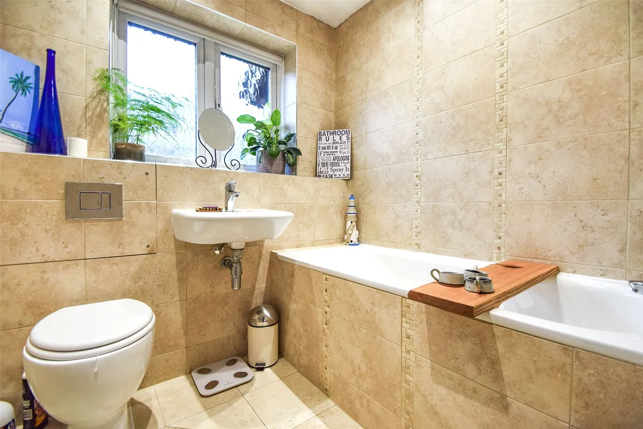 Stubbs Folly, College Town, Sandhurst, Berkshire, GU47 0ZB, photo 5