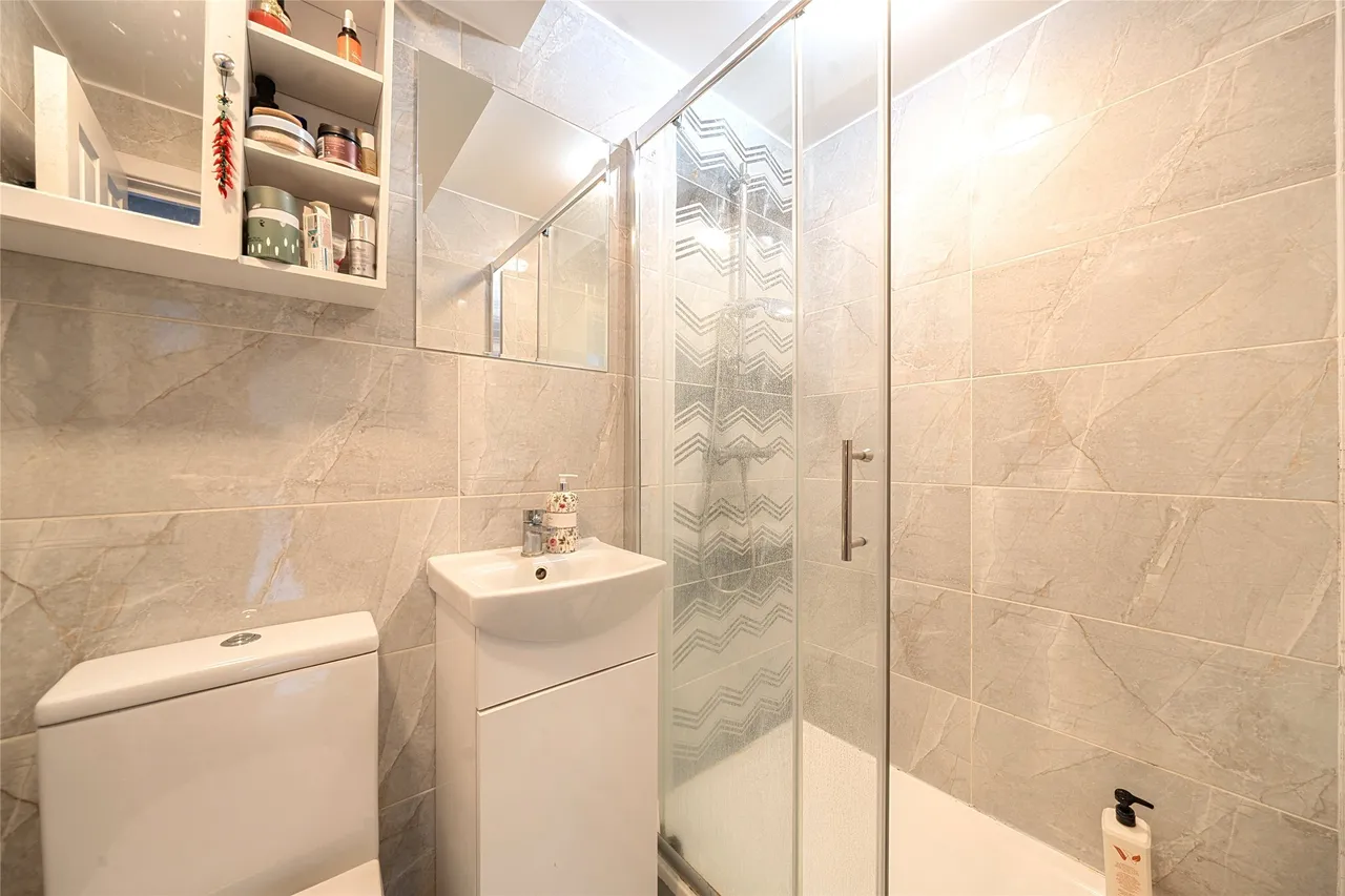 Merton Road, London, SW18 5SW, photo 7