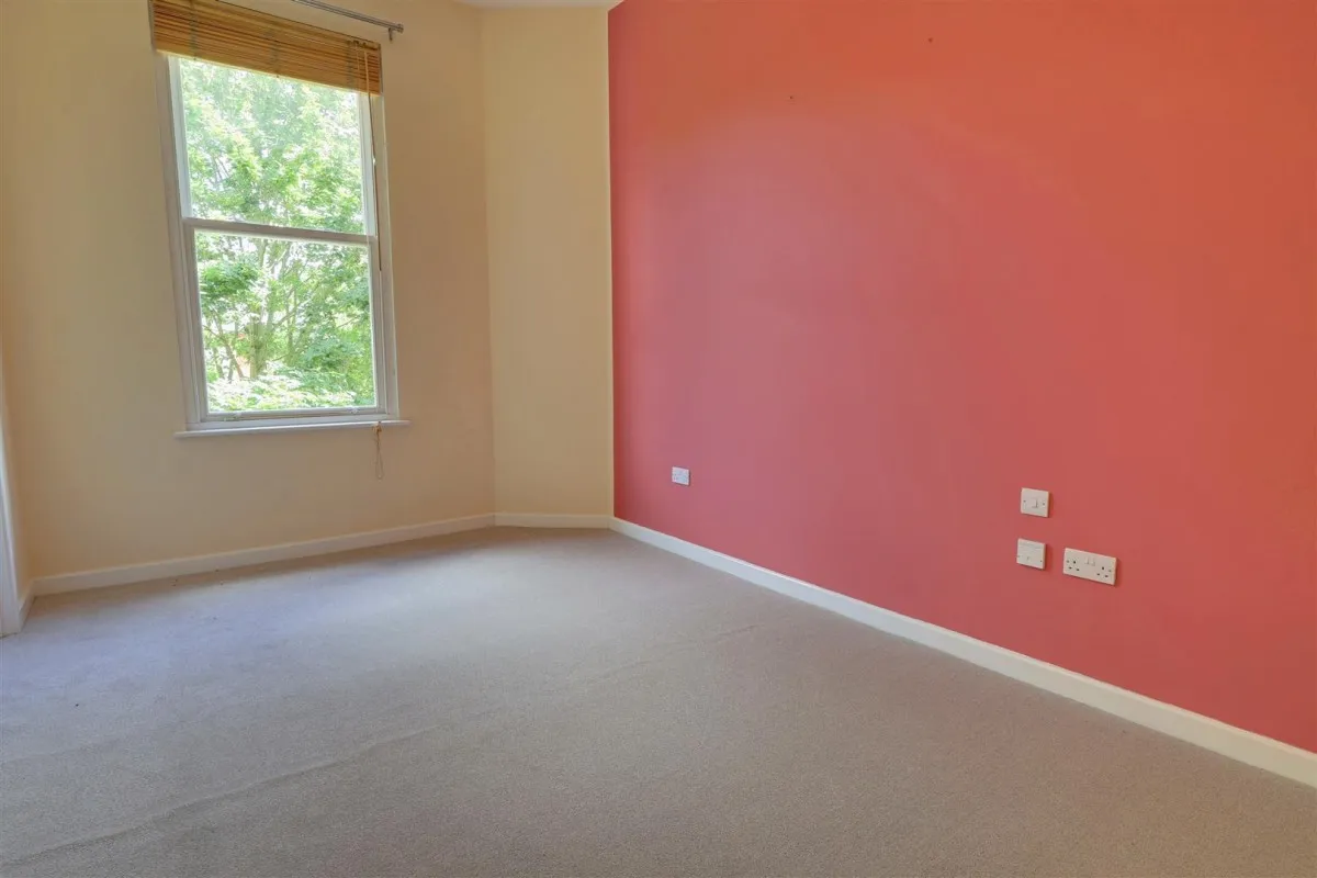 Huckley Field, Abbeymead, GL4, photo 6