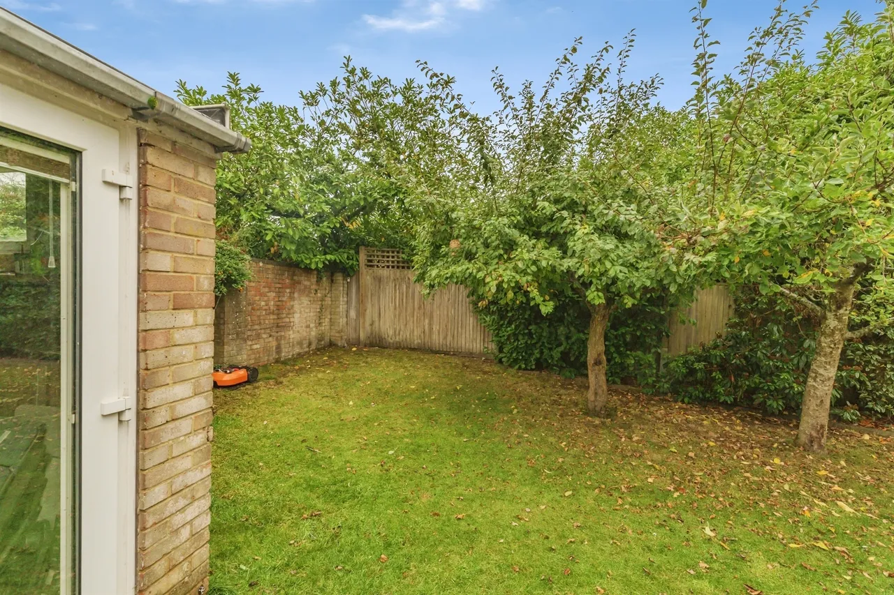 Welbeck Close, Burgess Hill, RH15, photo 20