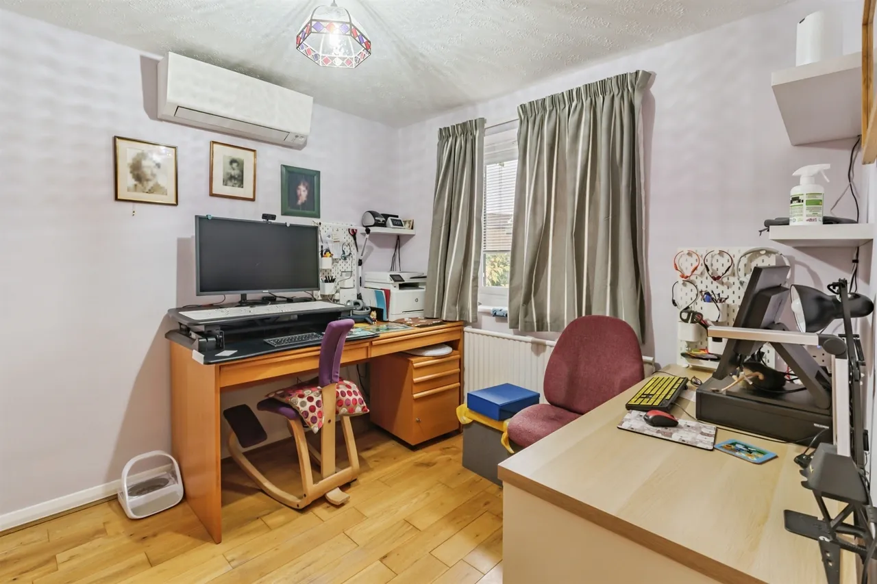 Welbeck Close, Burgess Hill, RH15, photo 13