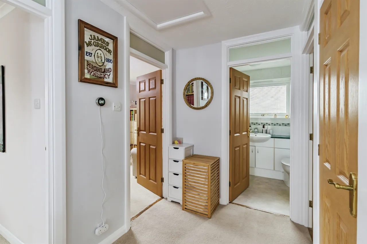 Welbeck Close, Burgess Hill, RH15, photo 4