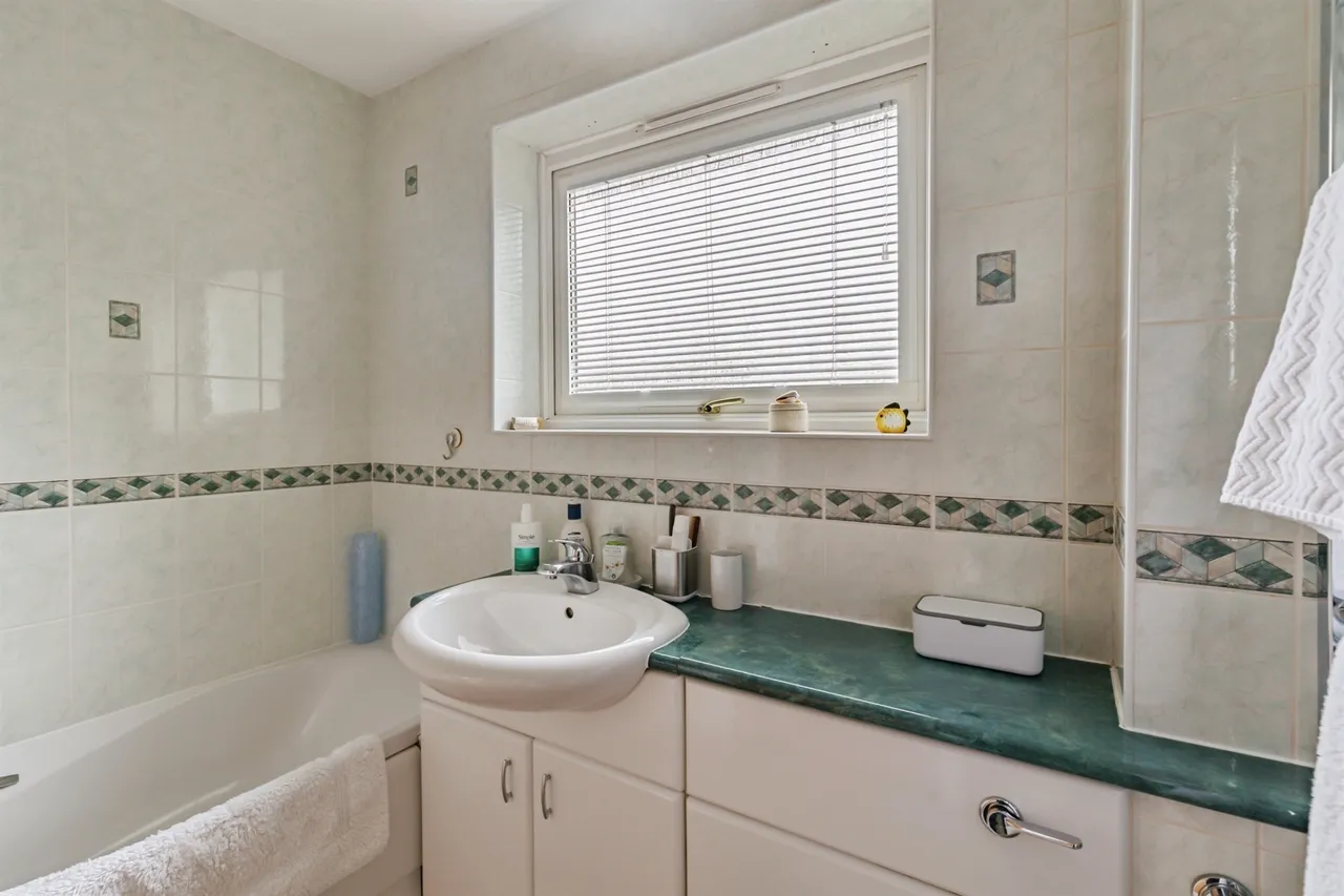 Welbeck Close, Burgess Hill, RH15, photo 14