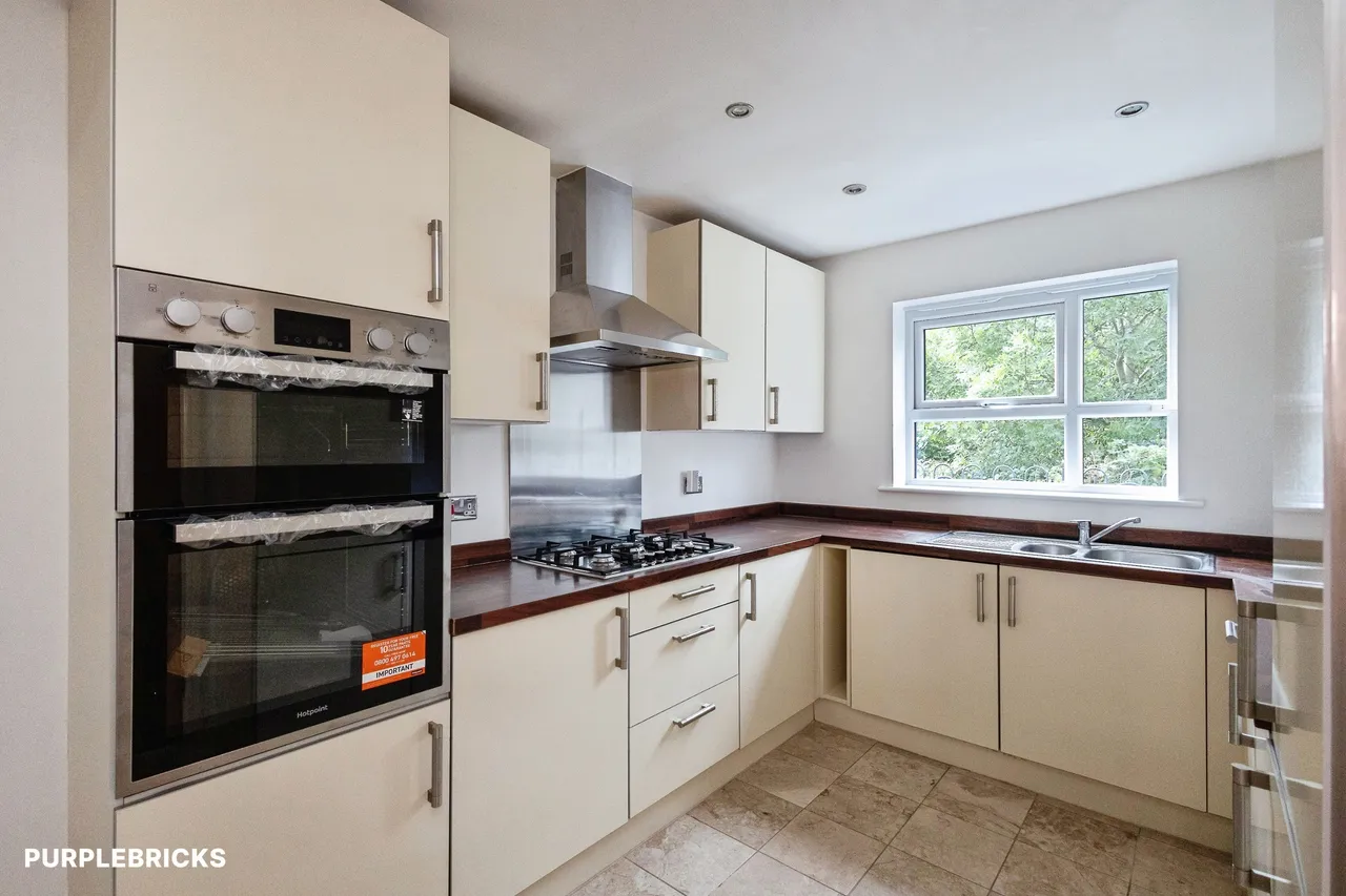 Lower Broughton Road, Salford, M7, photo 6