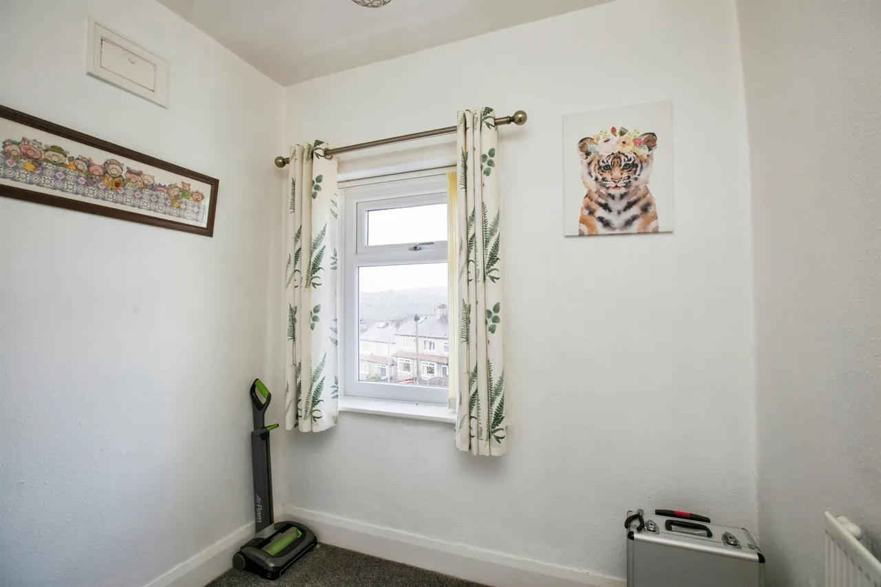 Friendly Avenue, Sowerby Bridge, photo 11