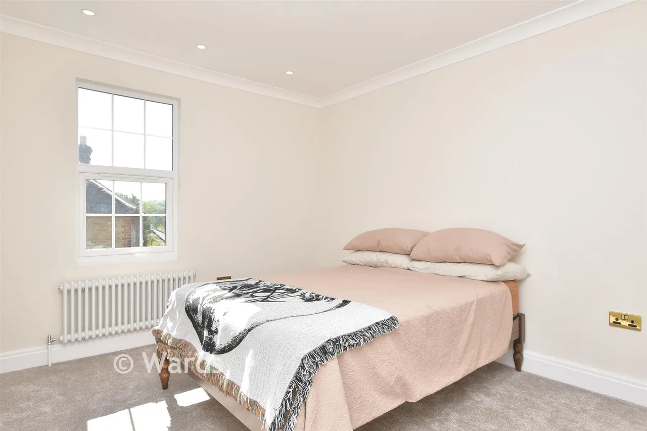 High Street, Farningham, DA4, photo 7