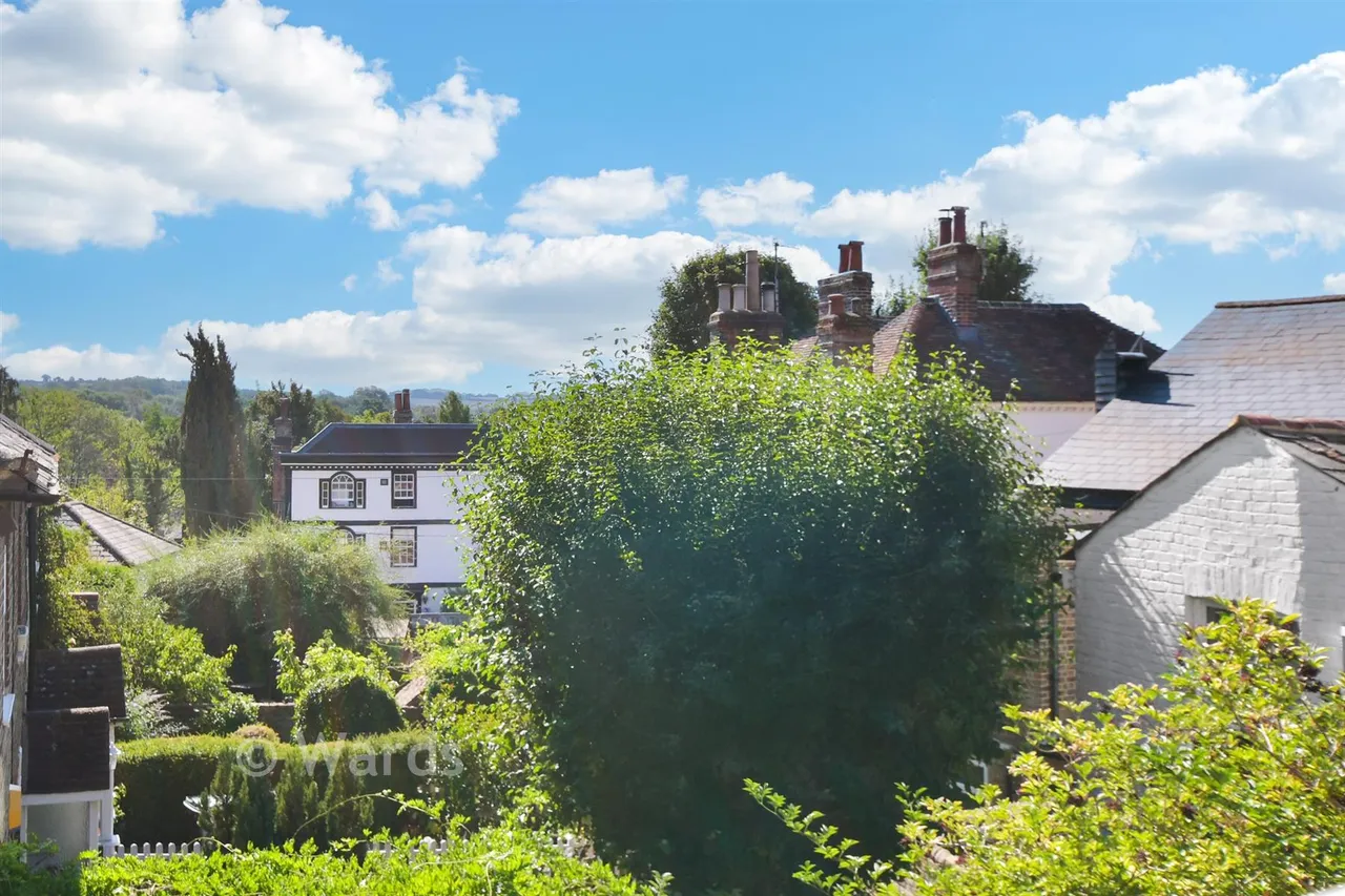 High Street, Farningham, DA4, photo 15