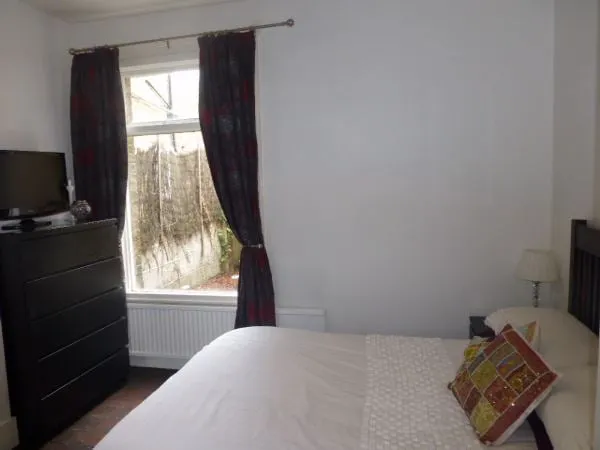 Oaklands Road, Hanwell, LONDON, W7 2DU, photo 7
