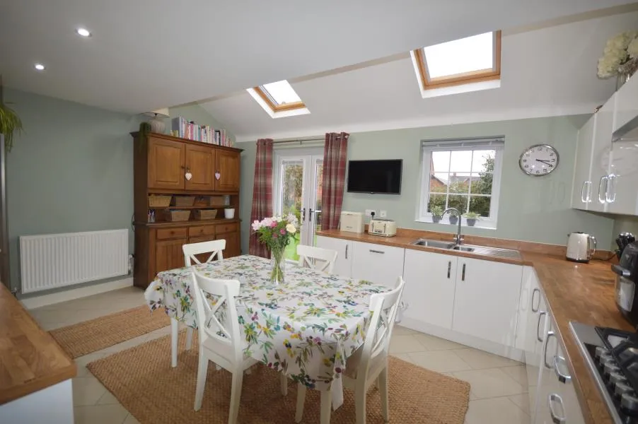 Juniper Way, Shifnal, photo 11