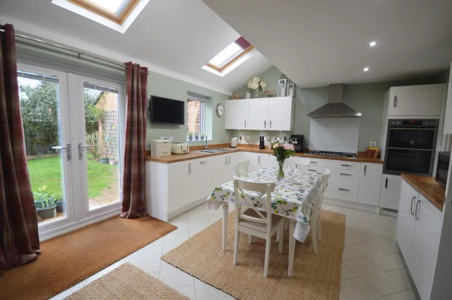 Juniper Way, Shifnal, photo 2