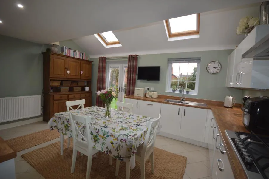 Juniper Way, Shifnal, photo 16