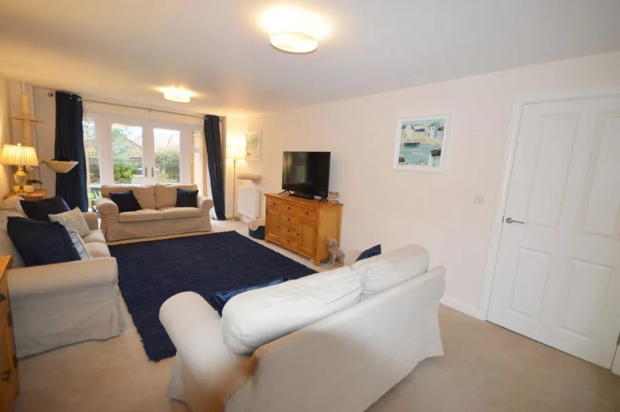 Juniper Way, Shifnal, photo 3