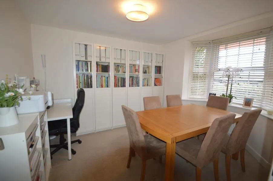 Juniper Way, Shifnal, photo 4