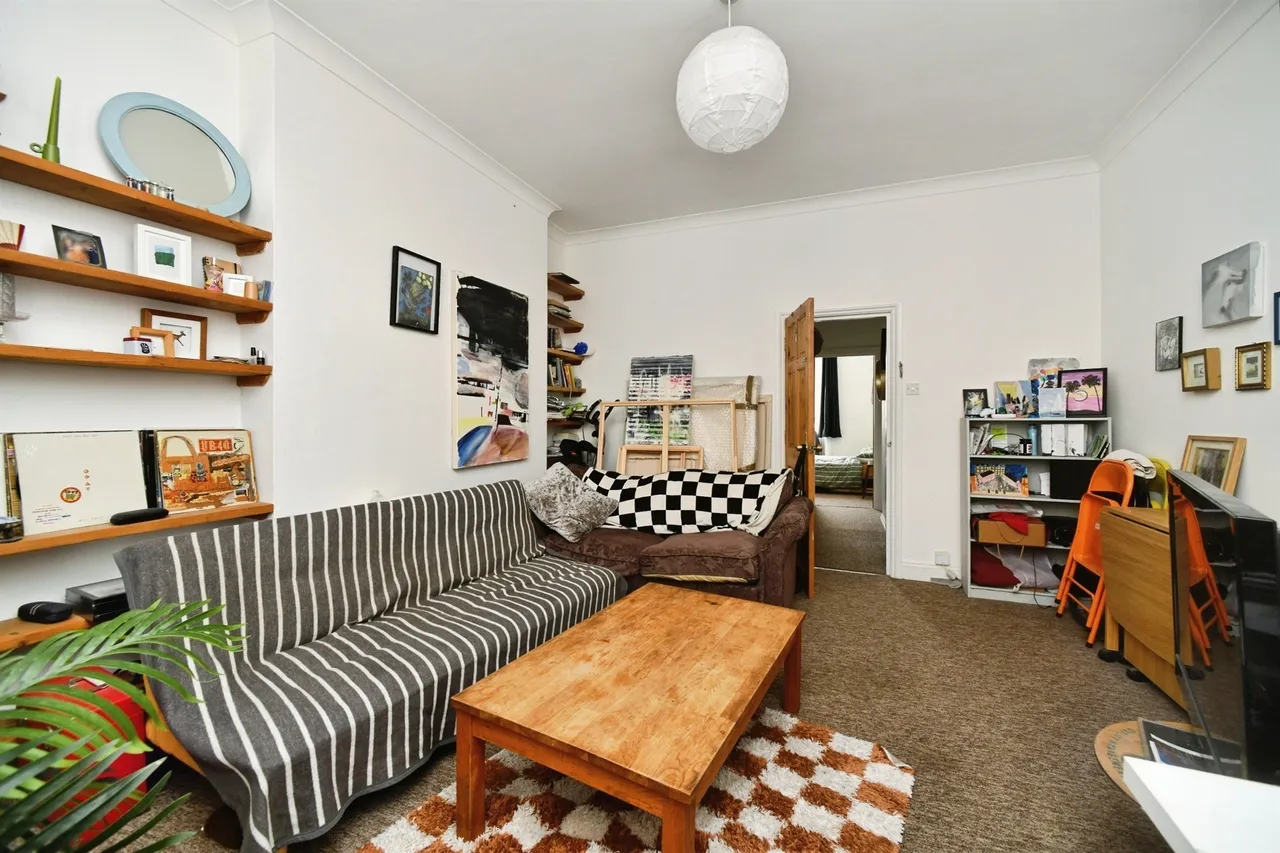 Bristol Road, Brighton, photo 12