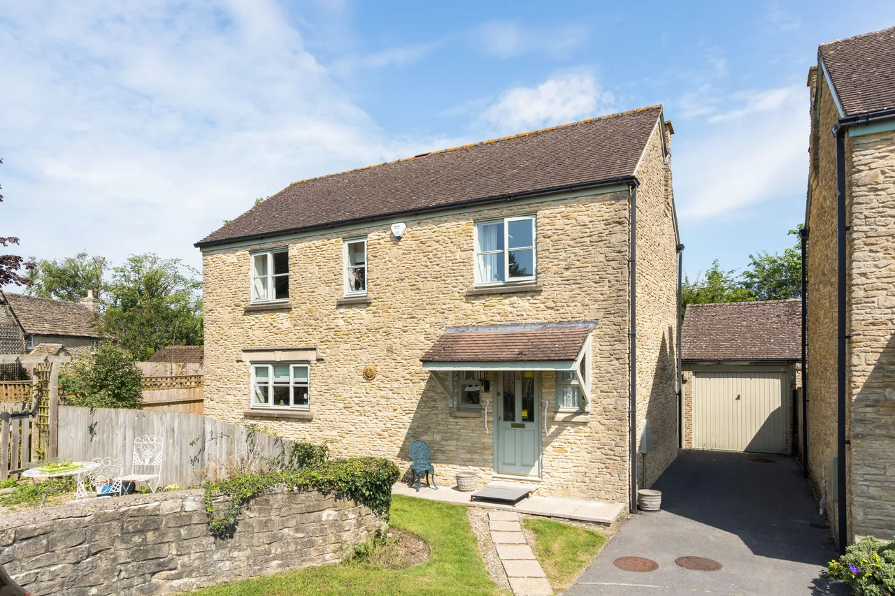 4 bed house for sale — The Ridgeway, Malmesbury, SN16