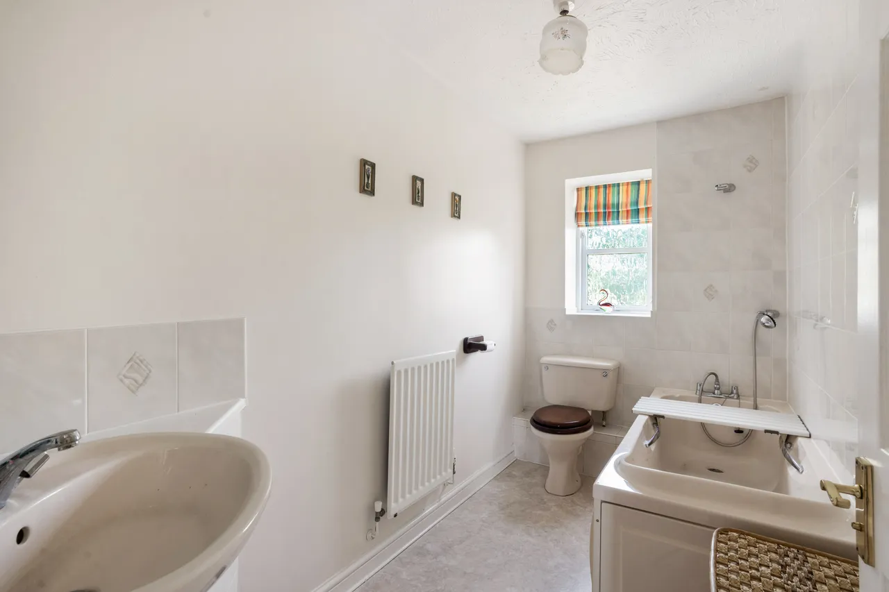 The Ridgeway, Malmesbury, SN16, photo 7