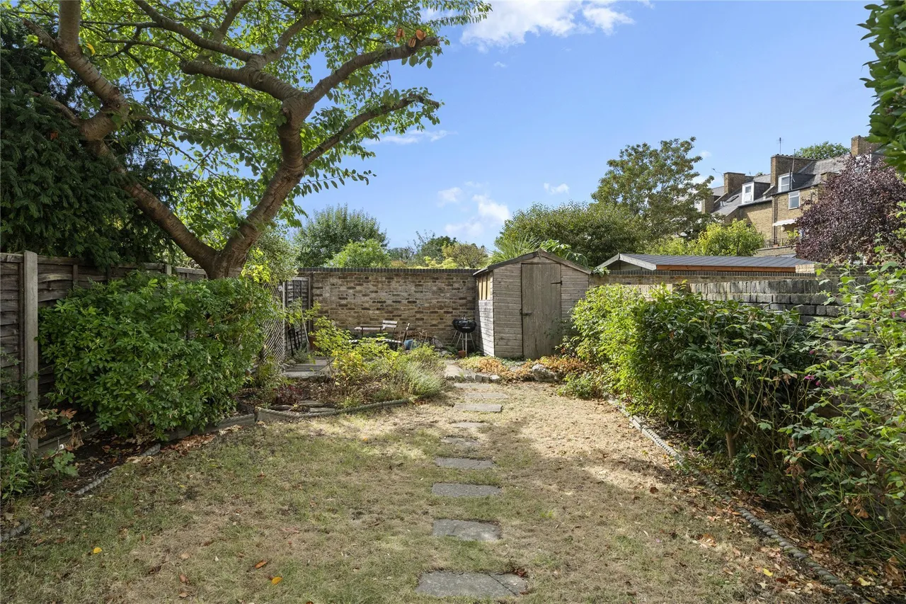 St. Andrew's Road, Surbiton, KT6, photo 12