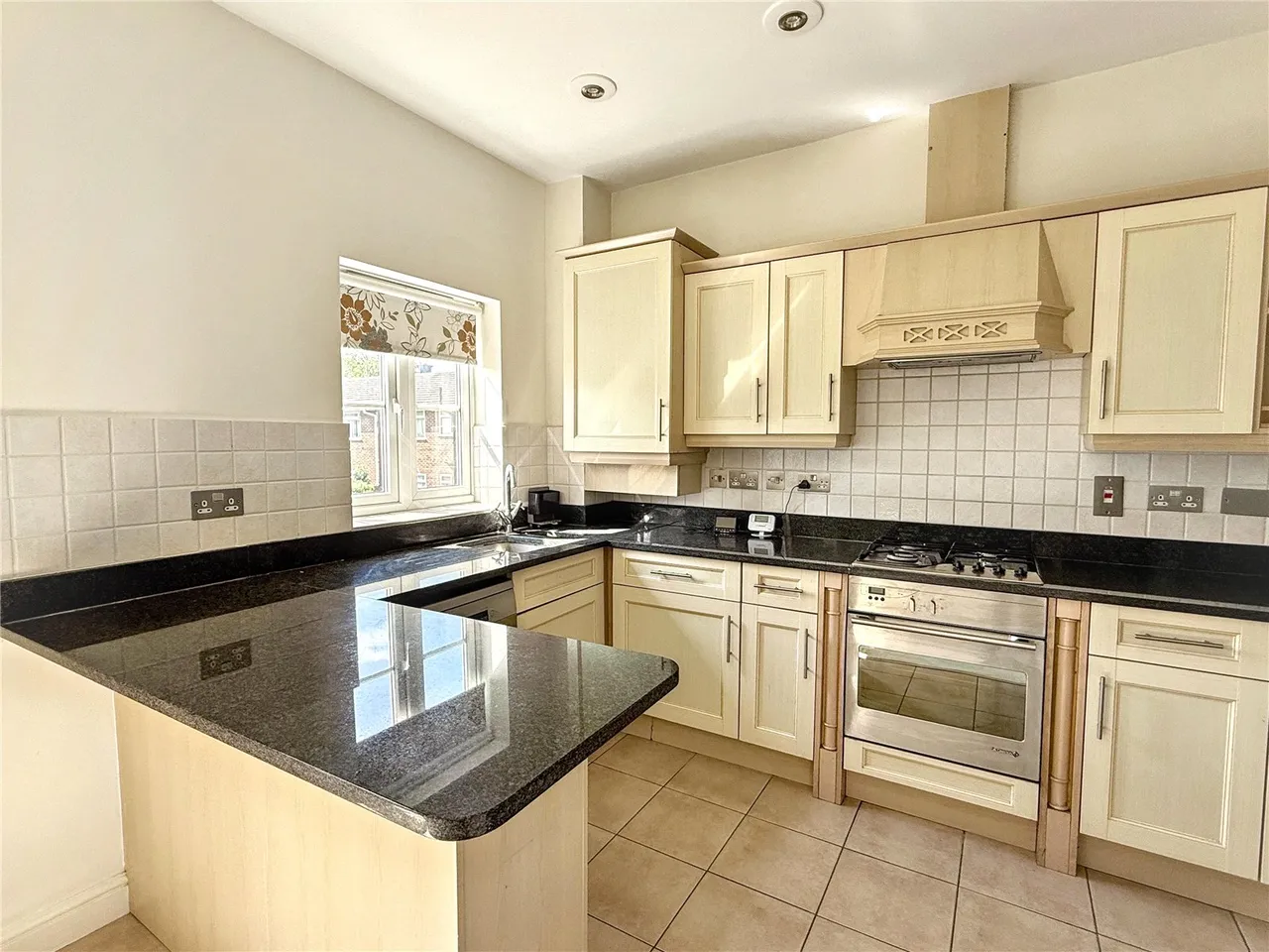 Sovereign Mews, Barnet, EN4 0JQ, photo 5
