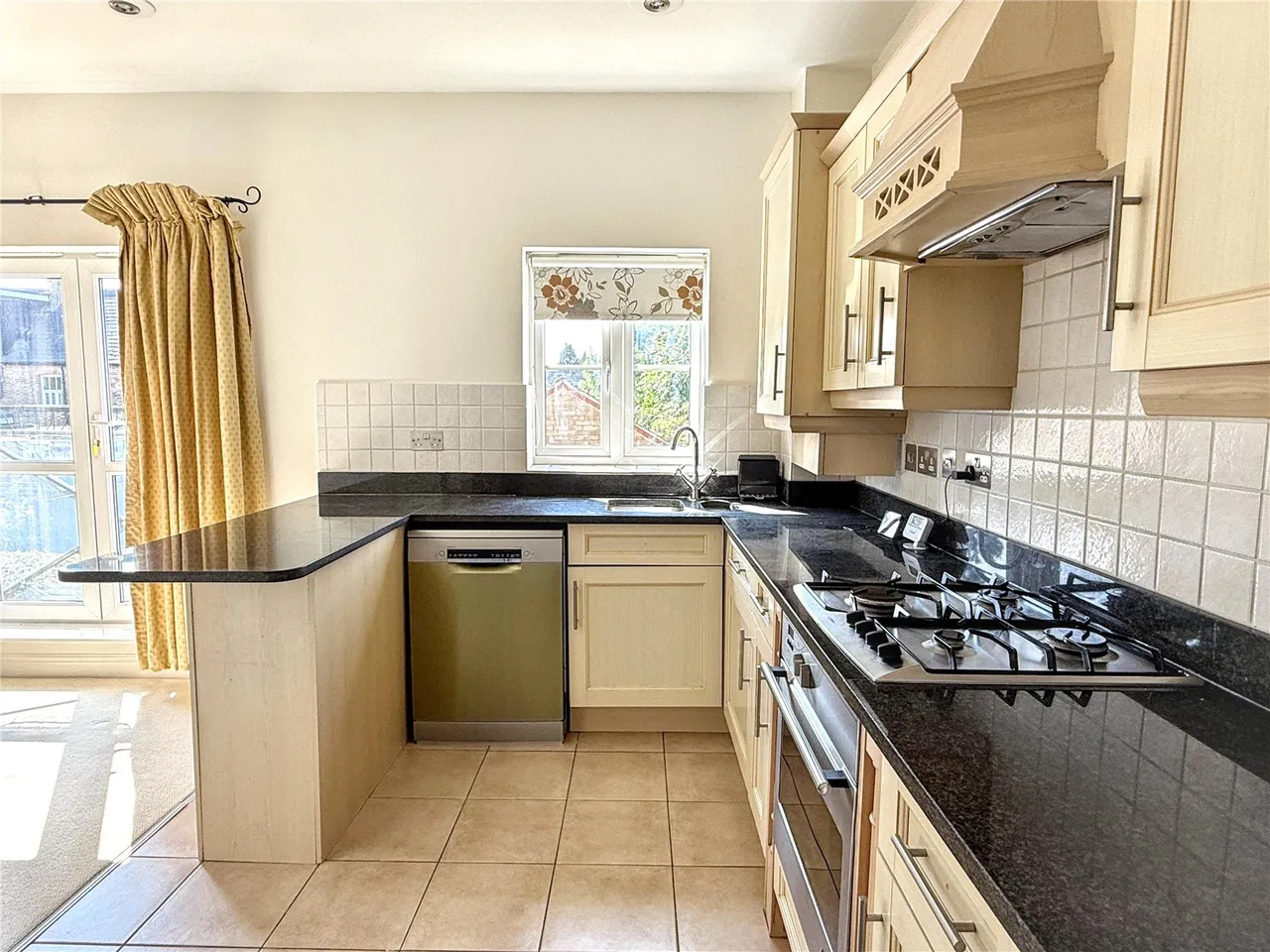 Sovereign Mews, Barnet, EN4 0JQ, photo 4